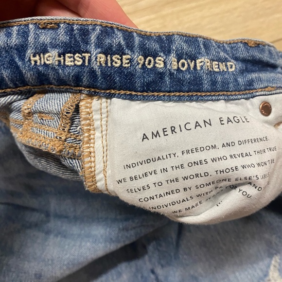 American Eagle - High Rise Jean - Picture 4 of 6